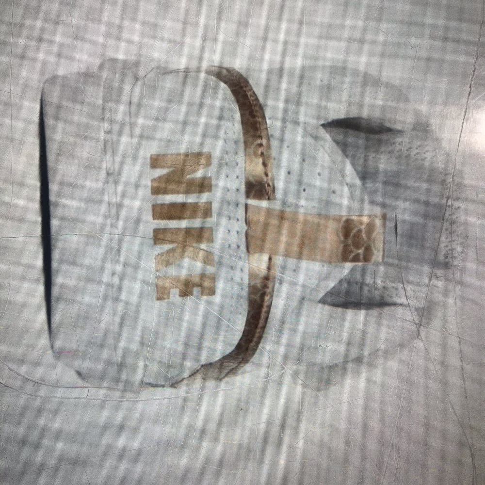 Shose - Picture 4 of 5